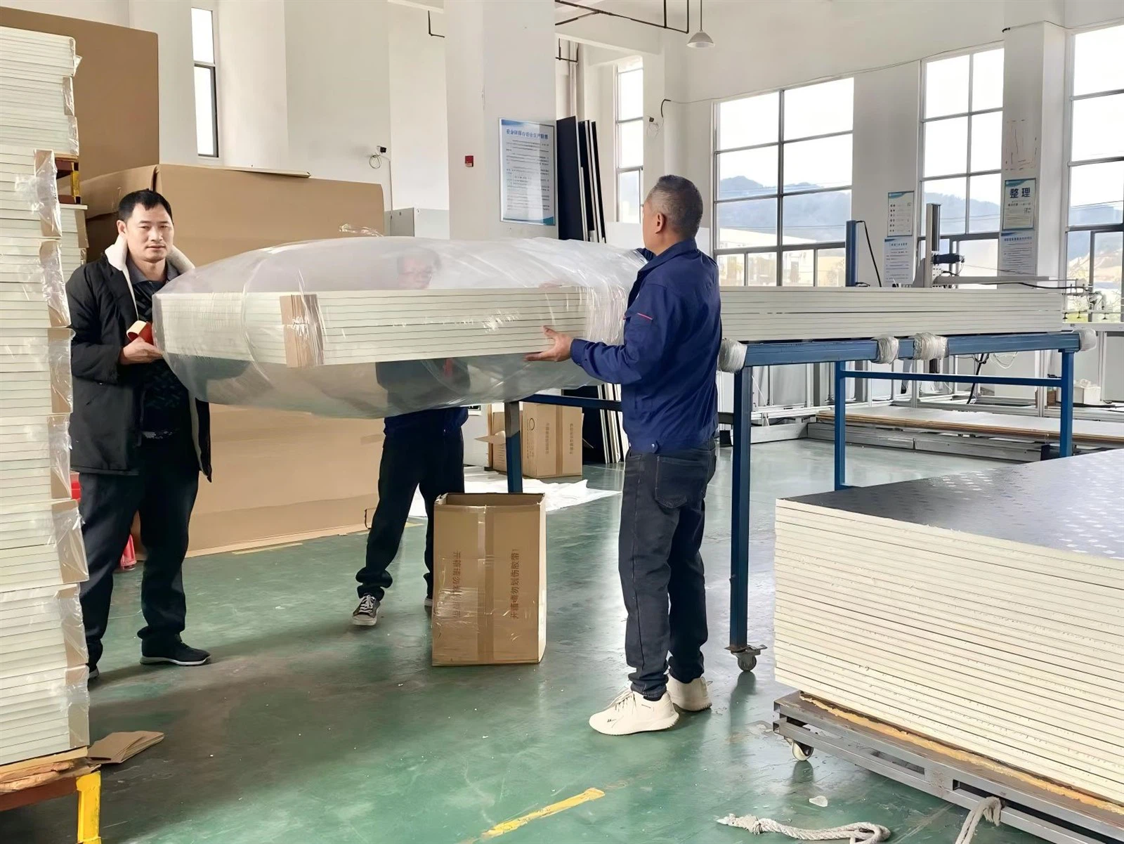 Packing of Pre-insulated Duct Packing of Pre-insulated Duct